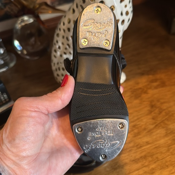 💃CAPEZIO DANCE TAP SHOES LITTLE GIRL SIZE 8.5 M - Picture 4 of 11